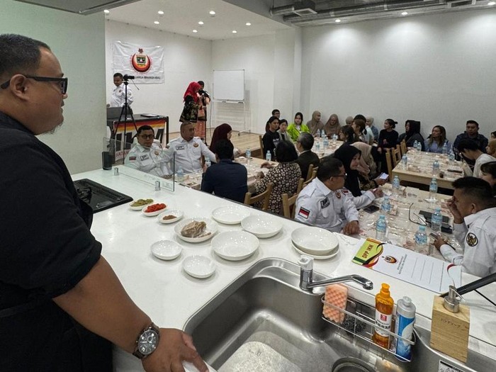 IKM Gelar Pelatihan Masak Rendang di Tokyo (Toriq/detikcom)