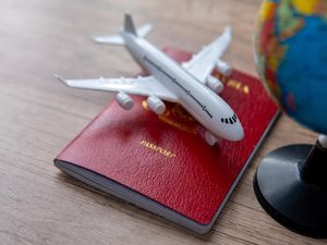 Apakah Paspor Rusak Bisa Dipakai ke Luar Negeri? Ini Aturan yang Perlu Diketahui
