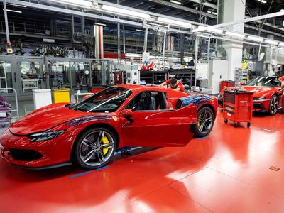 Intip Pabrik Ferrari, Kuda Jingkrak Siap Ngebut ke Era Listrik