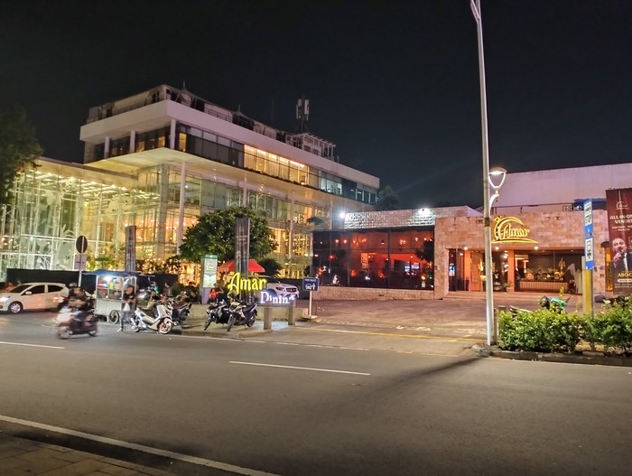 Jalanan Kemang, Jaksel