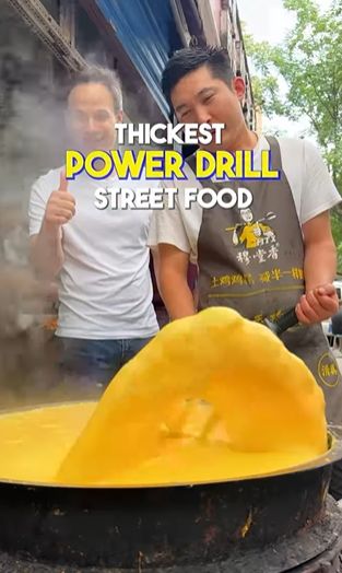 Penjual Bubur Aduk Makanan pakai Bor, Netizen Puji sekaligus Heran