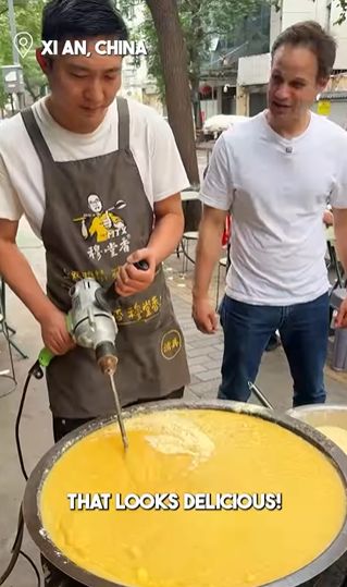Penjual Bubur Aduk Makanan pakai Bor, Netizen Puji sekaligus Heran
