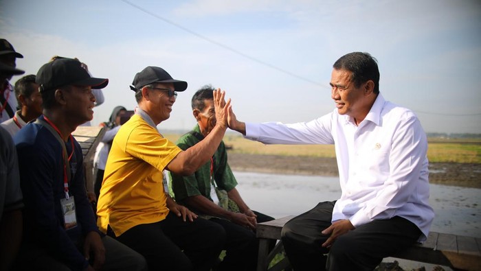 Survei SPIN Sebut Mentan Amran Torehkan Kinerja Terbaik Nomor 2