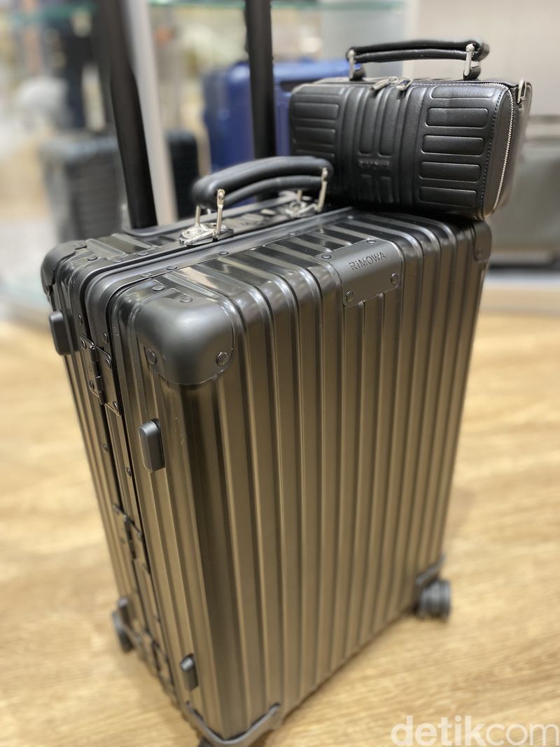 Koleksi Rimowa Groove Collection