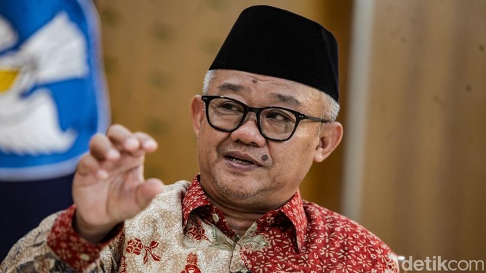 Mendikdasmen Abdul Muti-Jejak Pradana Mendikdasmen Abdul Muti dalam wawancara Jejak Perdana di Jakarta, Jumat (17/10/2025).