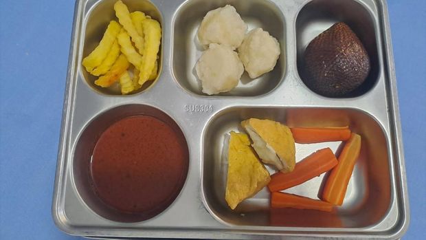 Menu siomay dari SPPG Ogan Ilir, Tanjung Raja, Tanjung Raja Timur. Menu siomay dari SPPG Ogan Ilir, Tanjung Raja, Tanjung Raja Timur.