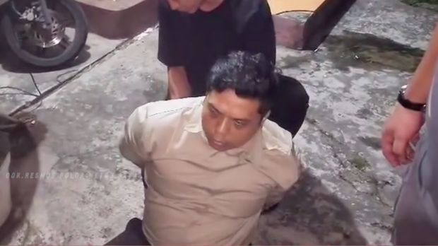 Polisi menangkap 9 orang tersangka penculikan, penyiksaan, dan pemerasan di Pondok Aren, Tangerang Selatan (Tangsel), Banten. (dok Resmob PMJ)