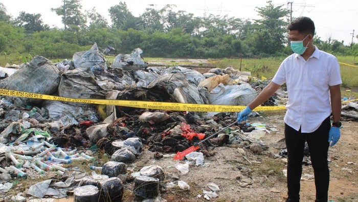 Polresta Serang Kota tengah menyelidiki temuan pembuangan limbah medis di dekat Tempat Pemakaman Umum (TPU) Graha Walantaka, Kota Serang. (Dok polisi).