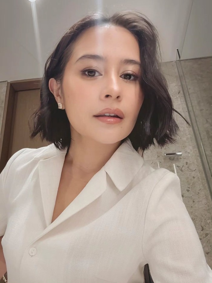 Prilly Latuconsina Prilly Latuconsina