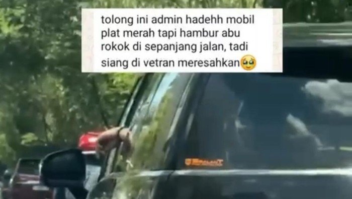 Viral penumpang mobil ketua DPRD Bantaeng merokok di jalan.