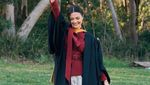 Slow but Sure, Amanda Rawless Semringah Wisuda di Macquarie University Sydney
