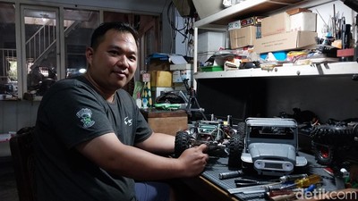 Rakit RC Kustom, Pria Asal Malang Raup Cuan Jutaan Rupiah