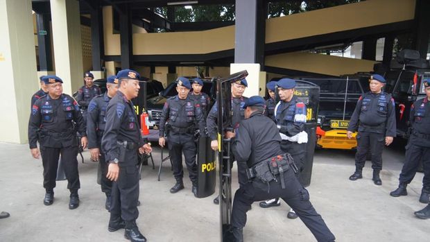Brimob Polda Metro Jaya menggelar apel kesiapsiagaan.