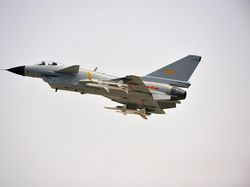 Wujud Chengdu J-10, Jet Tempur China yang Dibeli RI Rp 148 Triliun