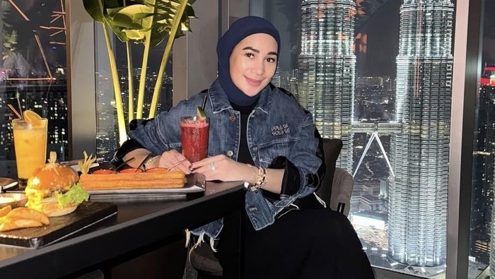 Erin Taulany Umrah Usai Psikis Terganggu