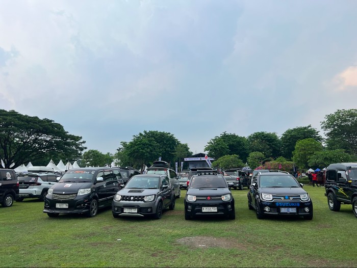 Jambore Suzuki Club 2025 dan ajak kumpul pecinta mobil Suzuki digelar di Museum Purna Bhakti Pertiwi, TMII, Jakarta.