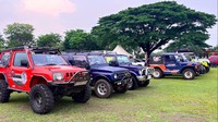Ratusan pecinta mobil Suzuki dengan puluhan mobil Suzuki memadati penyelengaraan Jambore Suzuki Club 2025. Foto: dok. Suzuki Indomobil Sales