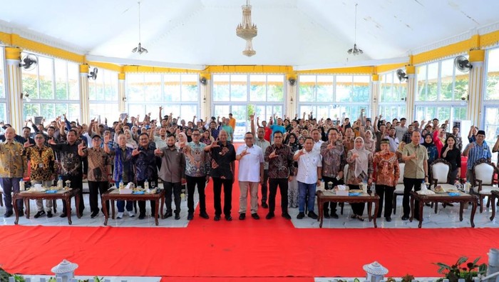 Genjot Ekonomi, Wamenaker Dorong Pelatihan Berbasis Kebutuhan Industri