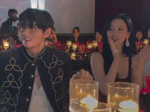 Love Your W, Gala Amal Berujung Kontroversi