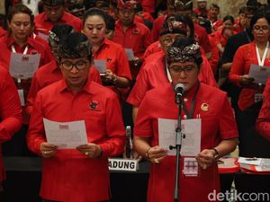 PDIP Lantik 9 Pengurus DPC di Bali, Djarot: Tak Ada Lagi Kawin Paksa