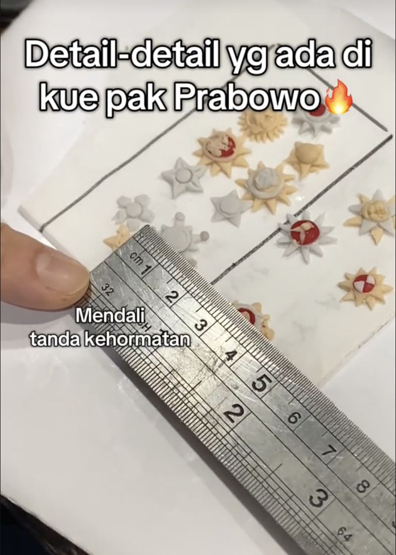 Prabowo Ulang Tahun, Dapat Kue hingga Tumpeng dengan Desain Spesial!