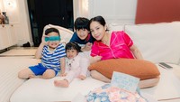 Sebelumnya, pasangan ini sudah memiliki tiga anak. Rafathar Malik Ahmad, Rayyanza Malik Ahmad dan Ranayma Malika Raudia Andara. Foto: dok instagram Raffi Ahmad