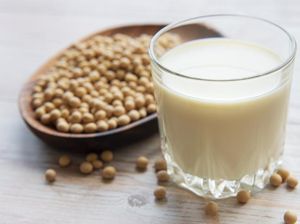 Tips Bikin Susu Kedelai ala Rumahan yang Anti Langu