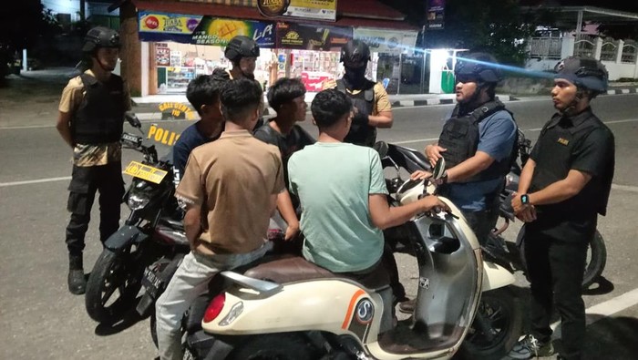 Tim Raga Polres Kampar hadir di tengah warga, beri rasa aman.