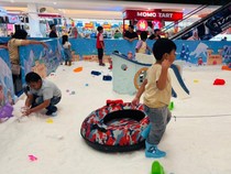 Wahana Main Salju di Bengkulu, Cocok Jadi Pilihan Saat Musim Panas