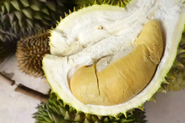 10 Durian Terbaik dengan Tekstur Creamy dan Rasa Unik