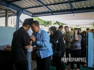 Danpaspampres Takziah ke Rumah Duka Eks Danpaspampres Marsda Wahyu