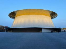 Foto-foto Ilusi Optik yang Membingungkan Sampai Dikira Palsu