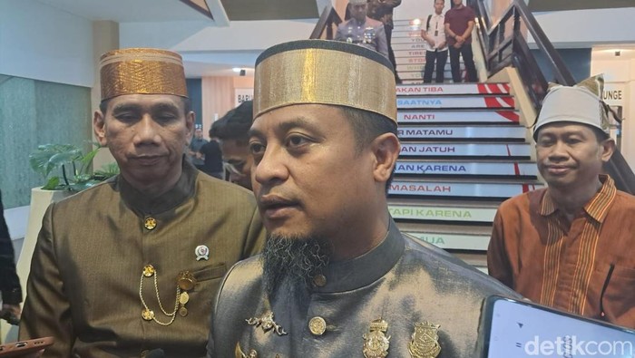 Gubernur Sulsel Andi Sudirman Sulaiman.