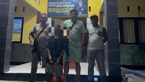 JL (26), pria pemerkosa siswi kelas 3 SMK di TTS, NTT, ditangkap polisi, Kamis (16/10/2025). (Dok. Polres TTS)