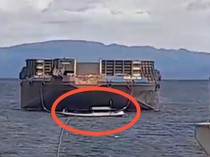 Detik-detik Kapal Tongkang Tabrak Longboat di Muna hingga 1 Orang Tewas