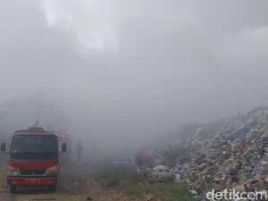 TPA Heuleut Majalengka Terbakar, Diduga Api Merembet dari Kebun Warga