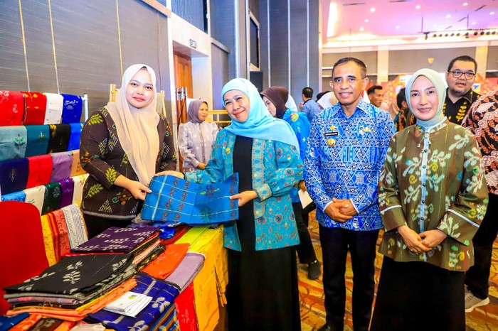 Khofifah Indar Parawansa