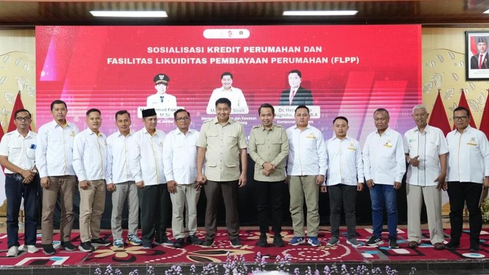 Menteri PKP Maruarar Sirait atau Ara di Jember