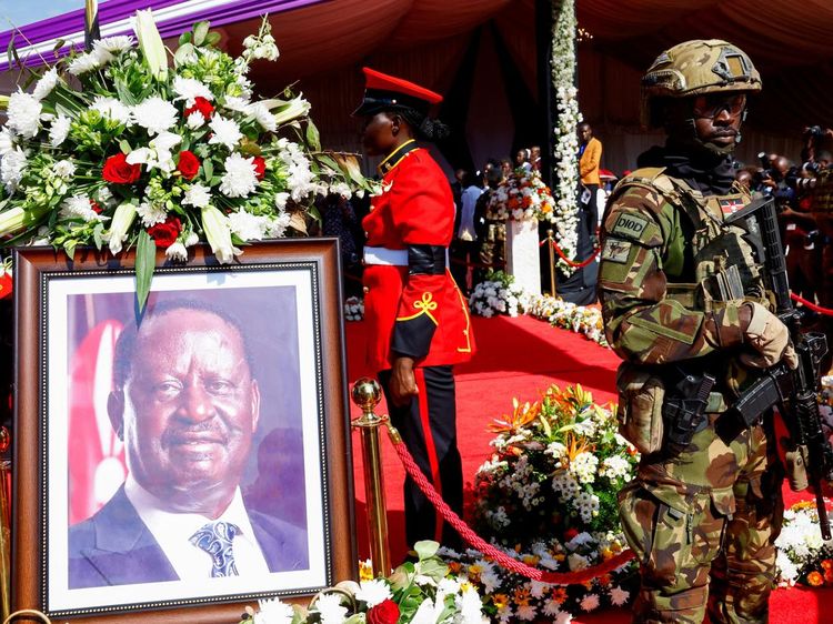 Misa Pemakaman Mantan PM Kenya Raila Odinga Digelar di Bondo
