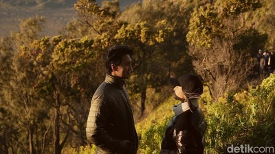 Liburan Nikita Willy Sekeluarga di Bromo: Nikmati Sunrise-Naik Kuda