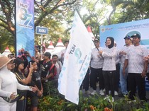 Jalan Sehat & Finswimming Warnai Akhir Pekan di Kota Kediri