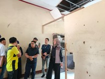 Kondisi Miris SD di Kaki Gunung Rinjani, Ruang Kelas Disekat Triplek