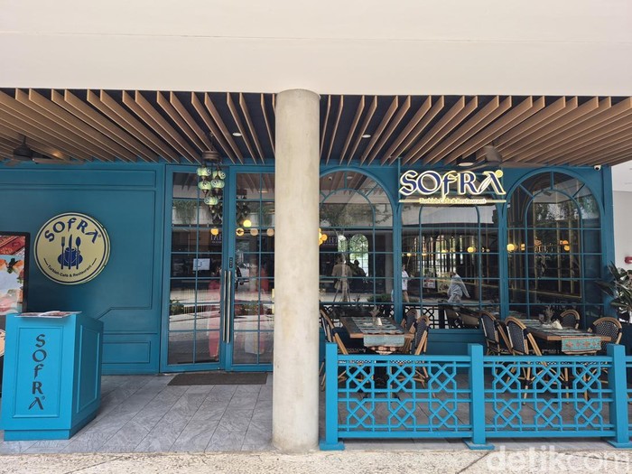 Sofra Turkish Cafe & Restaurant di CBD One Satrio, Kuningan.