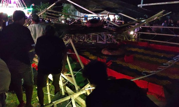 Wahana Rainbow Slide