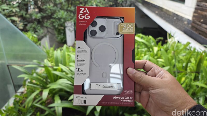 Zagg iPhone 17 Zagg iPhone 17