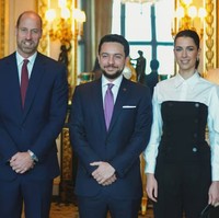 Pilihan gaya Putri Najwa yang memakai busana dari desainer Inggris yang juga favorit Kate Middleton dianggap sebagai bentuk penghormatan pada calon ratu Inggris tersebut. Foto: Dok. Instagram princeandprincessofwales