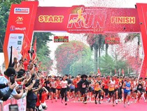 Alfamart Run 2025 Raih Rekor MURI, Goodie Bag 40 Kg Jadi Incaran Peserta