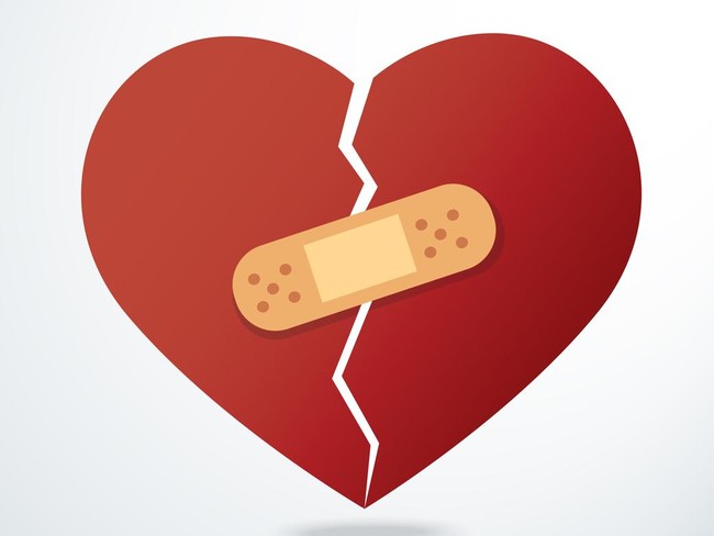 Berbagai Emoji Love atau Hati Warna Merah