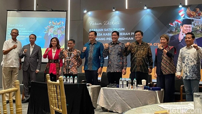 Jumlah Kelas Menengah Indonesia Dinyatakan Turun, Apa Penyebabnya?