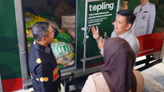 Gubernur Abdul Wahid Luncurkan Mobil Topling, Inovasi Kendalikan Inflasi di Riau